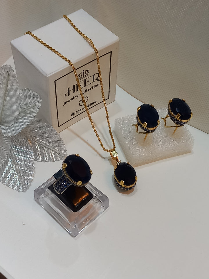 Dimand Cut Zircon Locket Set, 22-K Gold Plated (GJM-25-19) - Heer Jewellery