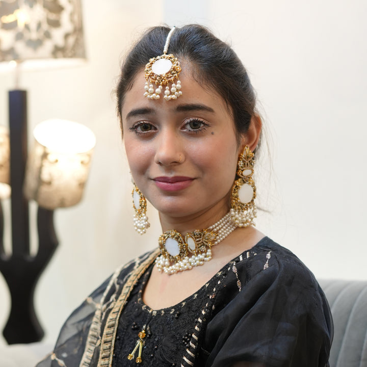 Heer Chokar Set with Tika - Heer Jewellery