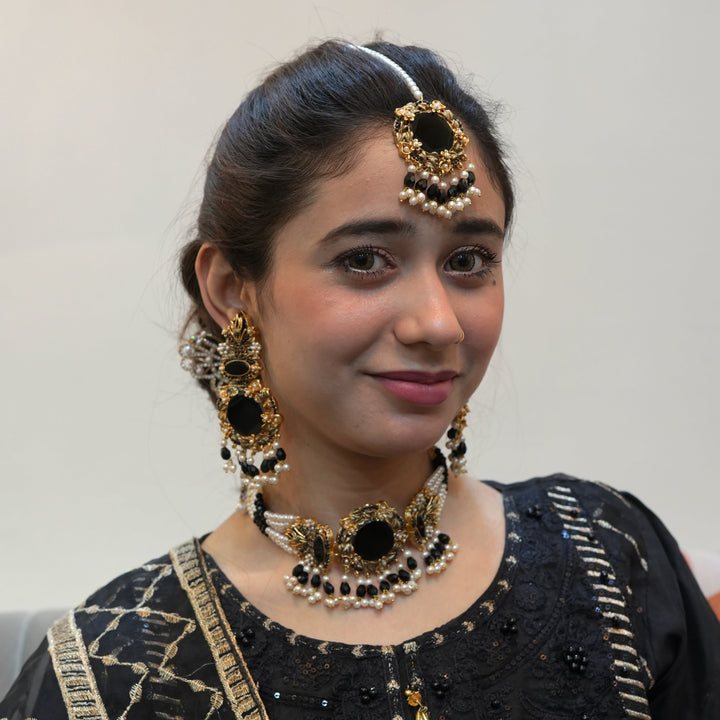 Heer Chokar Set with Tika - Heer Jewellery