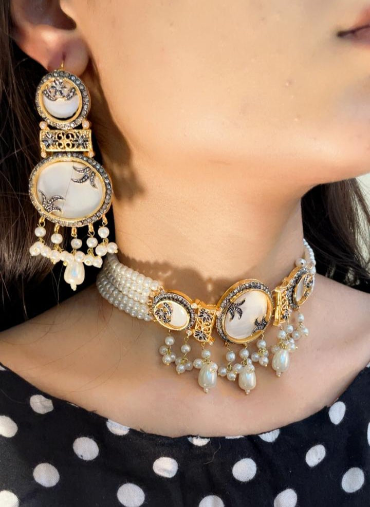 Heer Designer Chokar Set with Tika - Heer Jewellery