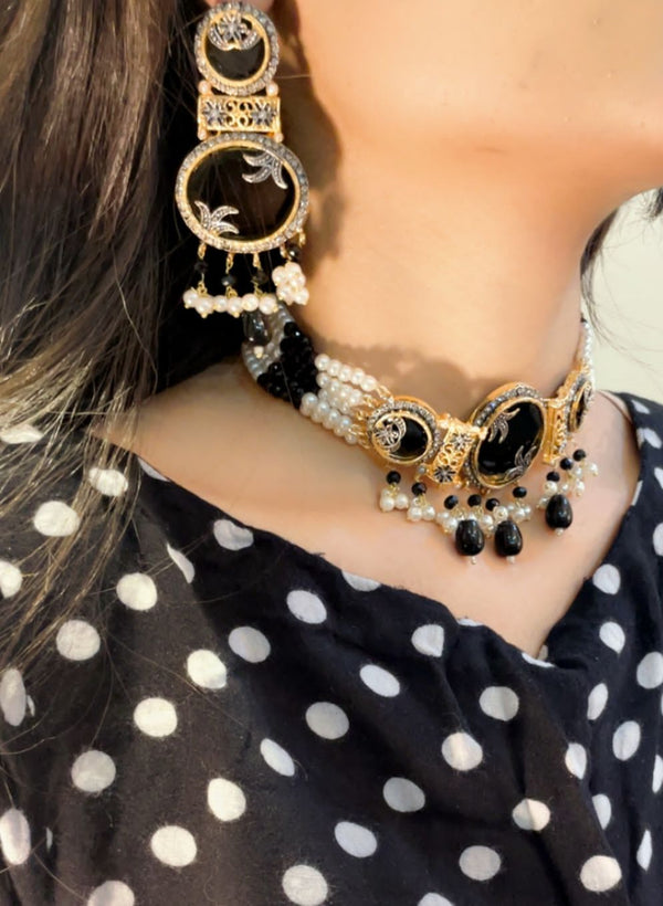 Heer Designer Chokar Set with Tika - Heer Jewellery